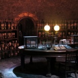 it's potions class time!