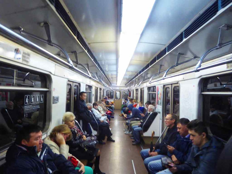 moscow-trains-metro-24.jpg