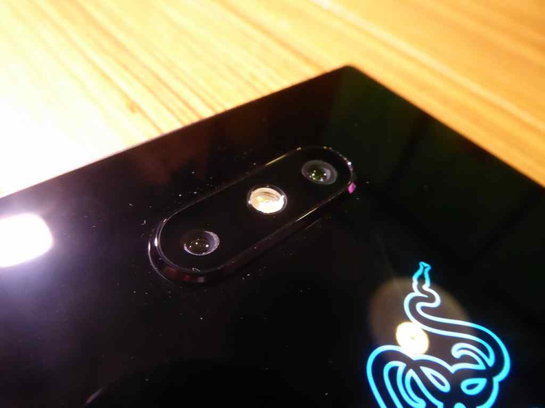 The newly-positioned Dual 12MP camera at the center of the phone's rear now