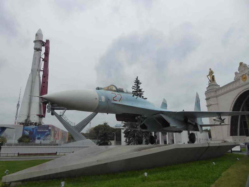 Permanent Su-27 Fighter jet on display