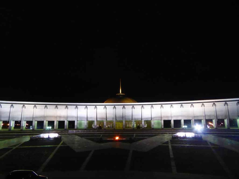 The front and entrance of the Victory museum. The eternal flame can be seen sitting centered in the square in front of the museum