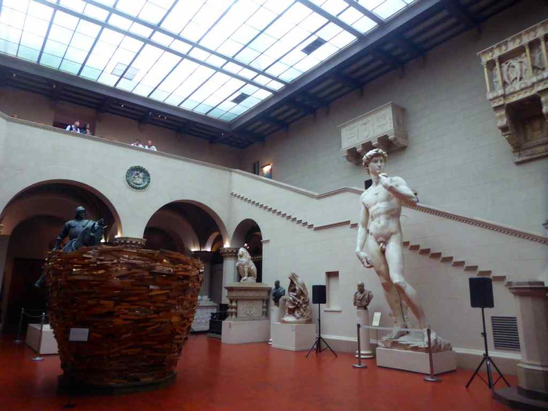 Sculptures in the Pushkin grand gallery with a replicas of Michelangelo's David