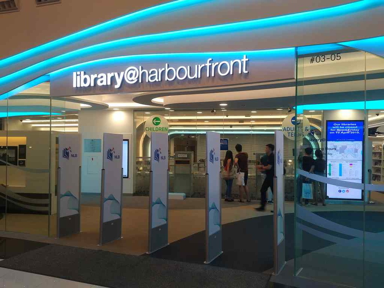 The main entrance of the library @Vivocity, the National Library board's newest establishment