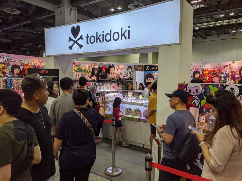 Tokidoki is strangely always a hot favorite, the booth is always packed with snaking queues