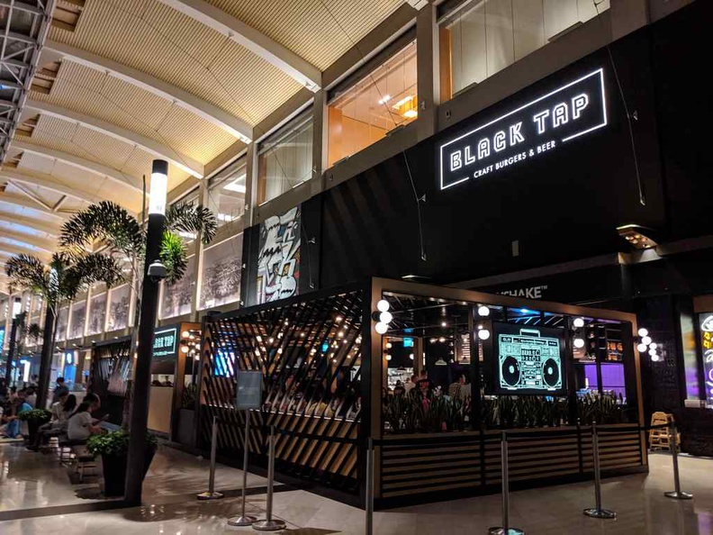 Blacktap right in the heart of Marina Bay Sands