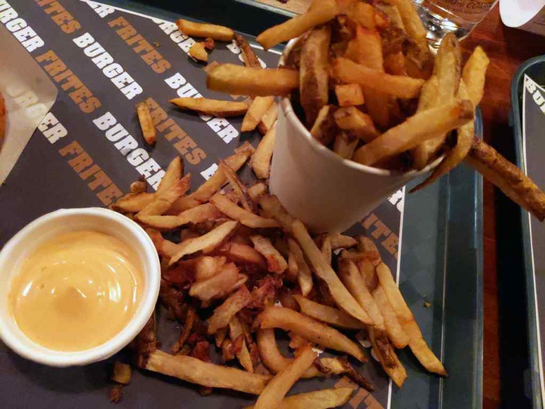 Your fries served in an overflowing cup. I had a good first impression, until when you try to dig in