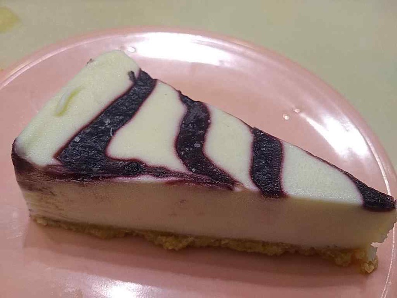Sushi express dessert cheesecake is not bad, though lacking in portions