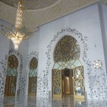 The holding room before the main prayer room