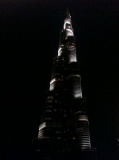 The Khalifa lit at night