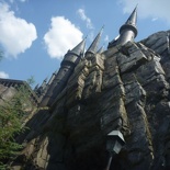 the facade of hogwarts