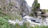 taroko-gorge-swallows-grotto