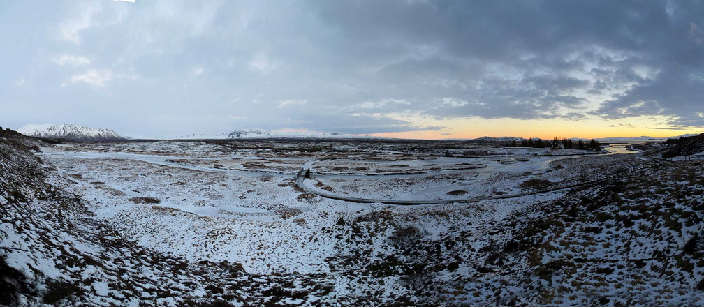 iceland-pingvellir-park