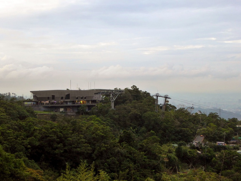 taipei-maokung-hill-gondola-tea-54.jpg