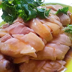 Tian Tian Hainanese Chicken Rice