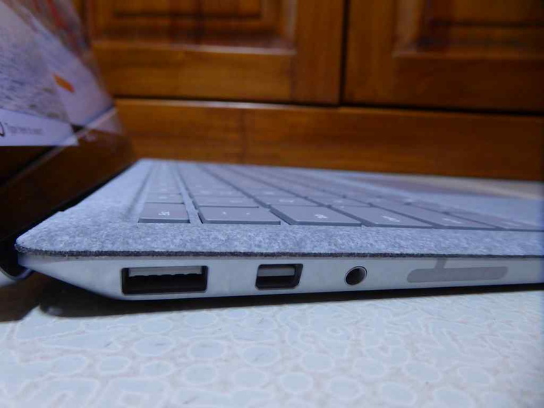 microsoft-surface-laptop-review-004.jpg