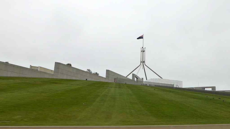 australian-parliament-canberra-05.jpg
