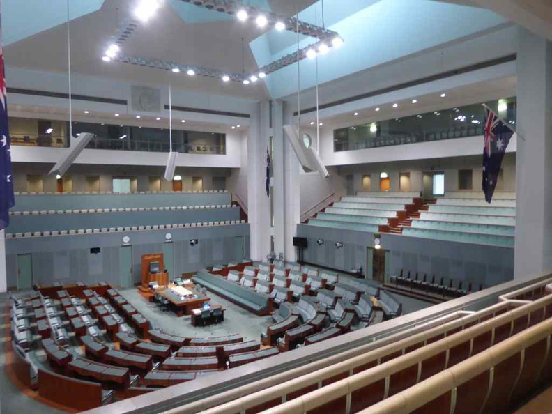 australian-parliament-canberra-37.jpg