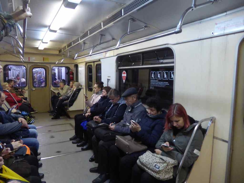 moscow-trains-metro-36.jpg
