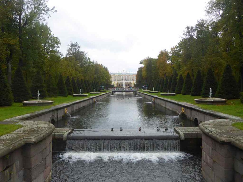 peterhof-grand-palace-012.jpg
