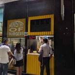 ministry-of-burgers-10
