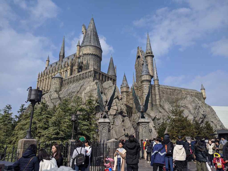 Universal osaka Harry Potter and the Forbidden Journey ride entrance.