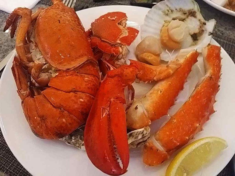 Check out the mini lobsters, clams, oysters, mussels, Alaskan King Crabs