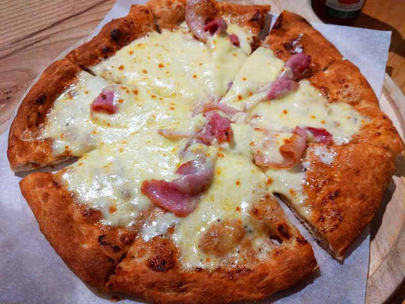 Neapolitan style crust carbonara pizza ($19.90)