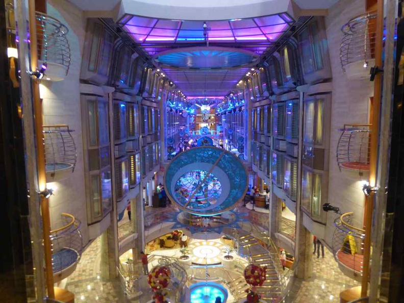 The long central atrium of the ship where shops, eateries and performances are held. It runs the entire length of the Royal Caribbean Mariner of the Seas