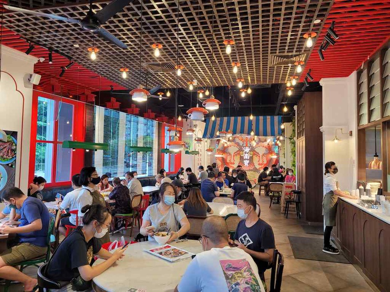 Hainan story stores are decked with a classic yet traditionally contemporary theme