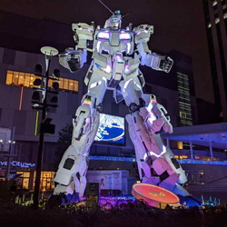 Tokyo Teleport Gundam