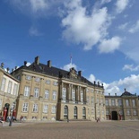 copenhagen-denmark-amalienborg-palace-001