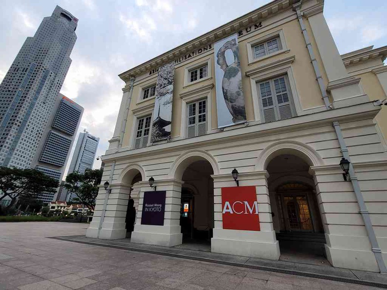Asian Civilisations Museum by the Singapore Central Business district and bay area by the Singapore River