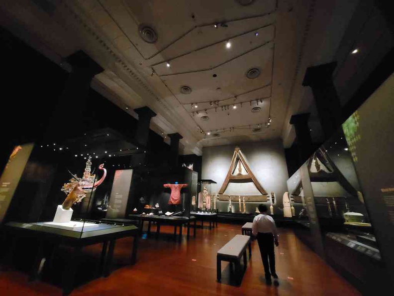 Asian Civilisations Museum vast galleries of early tribal South east asian tribal life covering regional anthropology