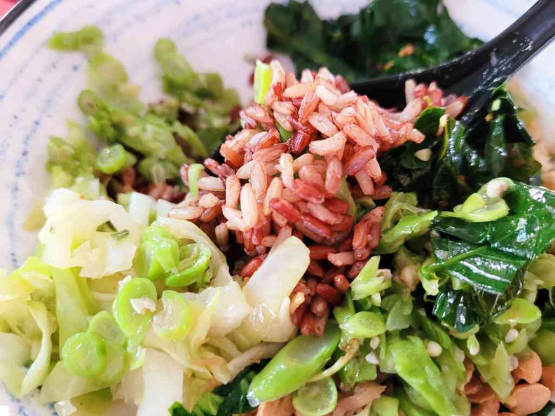 Brown rice is an option to go with your Hakka Lei Cha meal