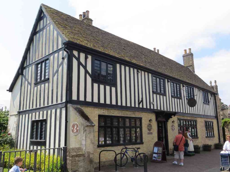 Oliver Cromwell house