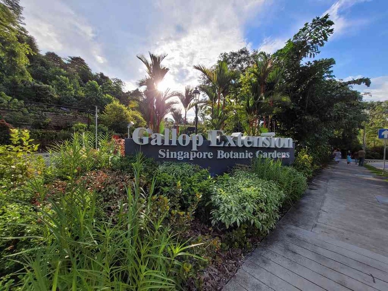 The entrance to the Botanical garden Gallop extension
