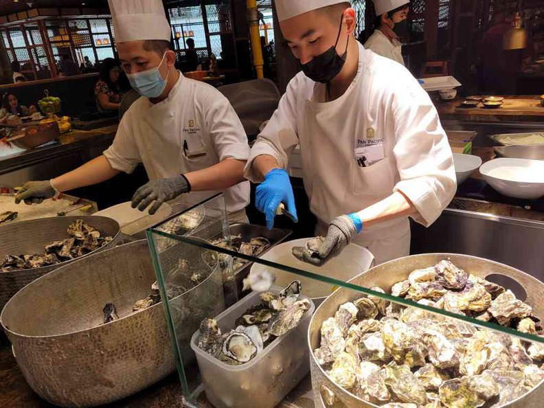 The seafood corner with fresh oysters available for brunch and dinner dine-in