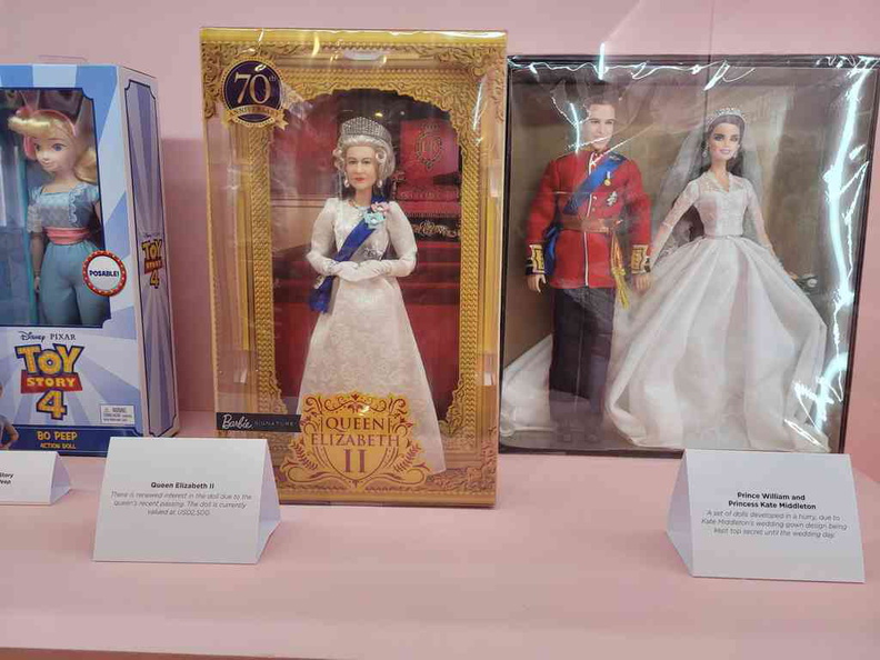 A Platinum Jubilee collector featuring Queen Elizabeth II