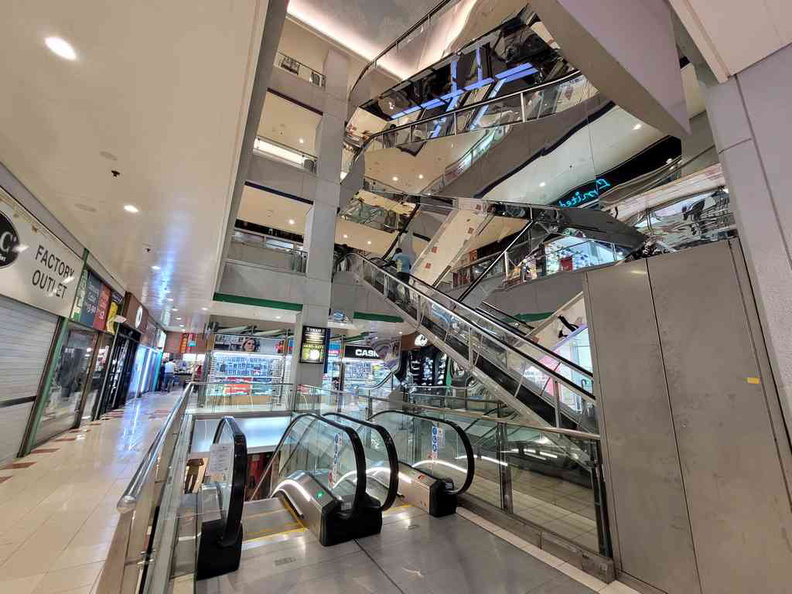 Welcome to Excelsior Shopping Centre, lets check out the mall's interior