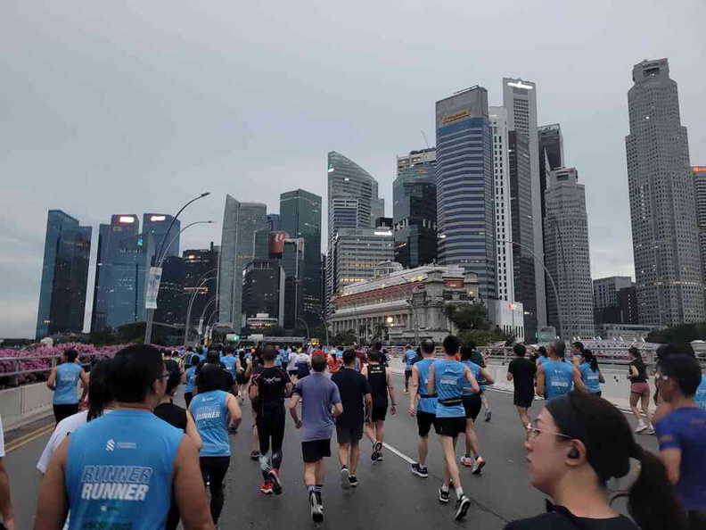 Standard chartered marathon 2022 route into the Central business district at dawn