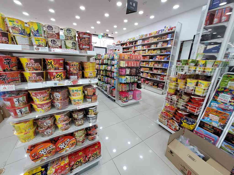 Daiso-southkorea-03.jpg