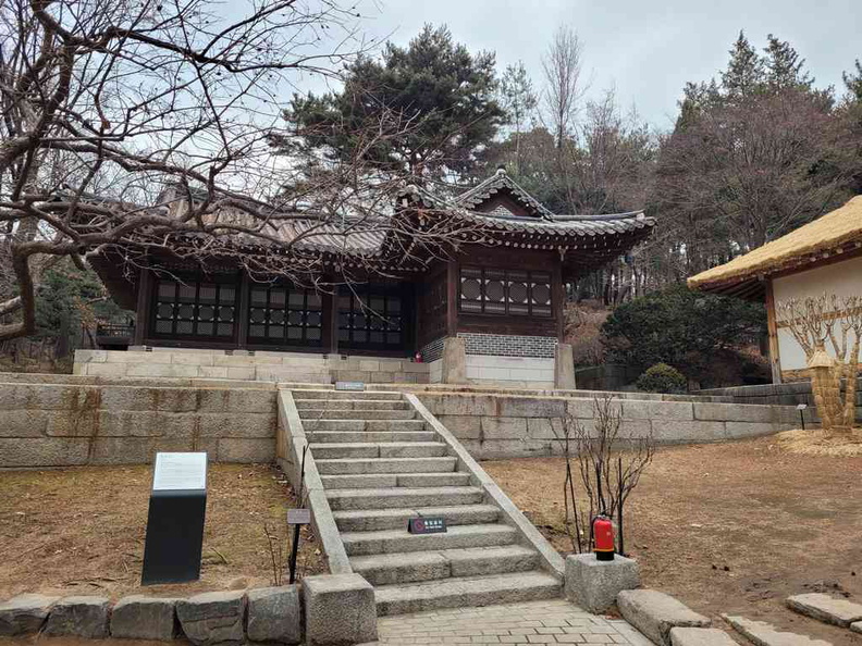 gyeongbokgung-blue-house-20.jpg