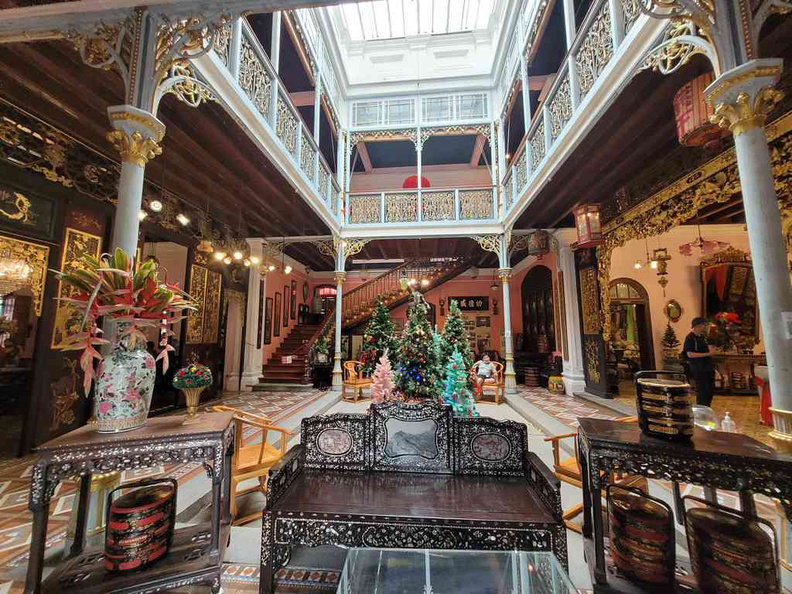 Welcome to the Peranakan Museum in the heart of Penang George town