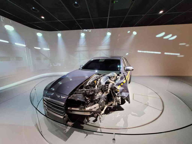 Hyundai Motorstudio Showcasing innovations in crash design in the safety and propulsion technologies gallery.