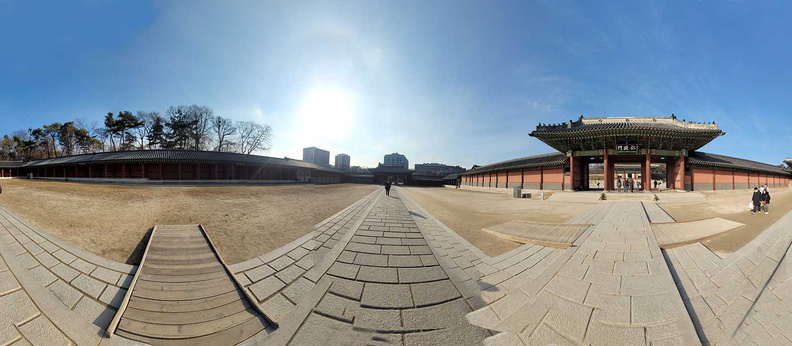 changdeokgung-palace-panorama-1.jpg