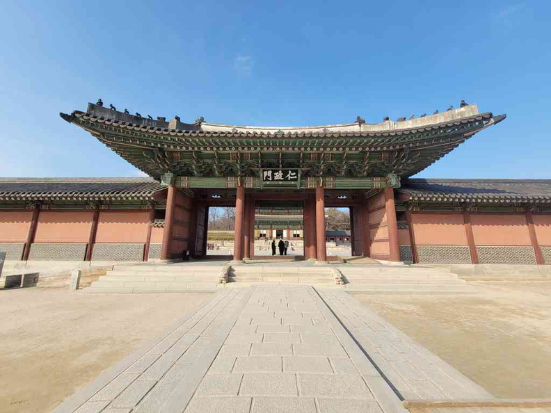 In-jeong-mun Gate