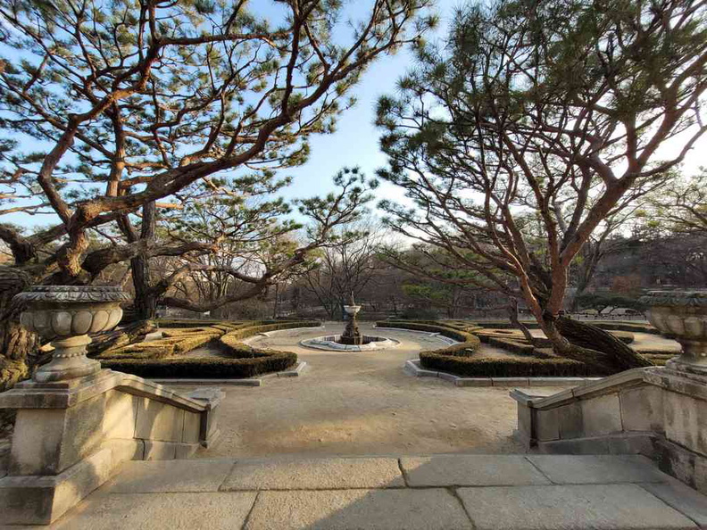Gyeongbokgung interior garden grounds in winter
