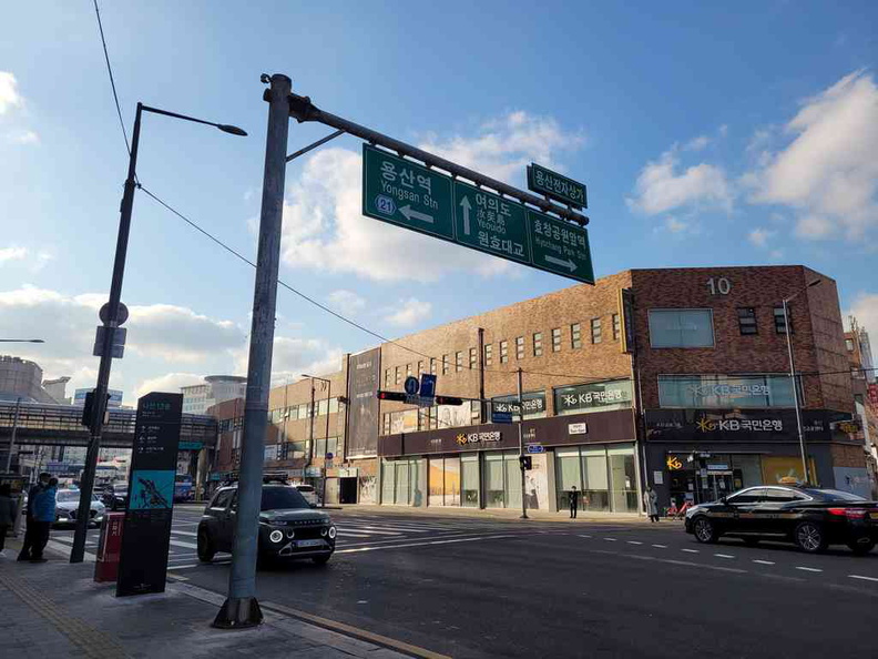 Yongsan street, the center of all the electronics hub