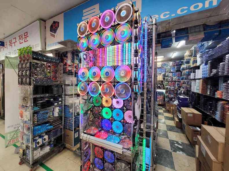 A shiny store selling all kinds of case and general fans