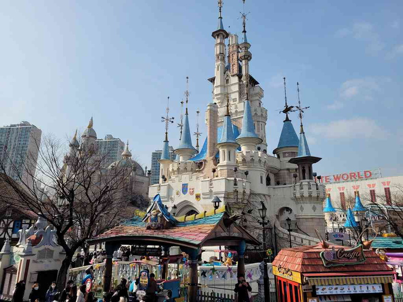 lotte-world-adventure-17